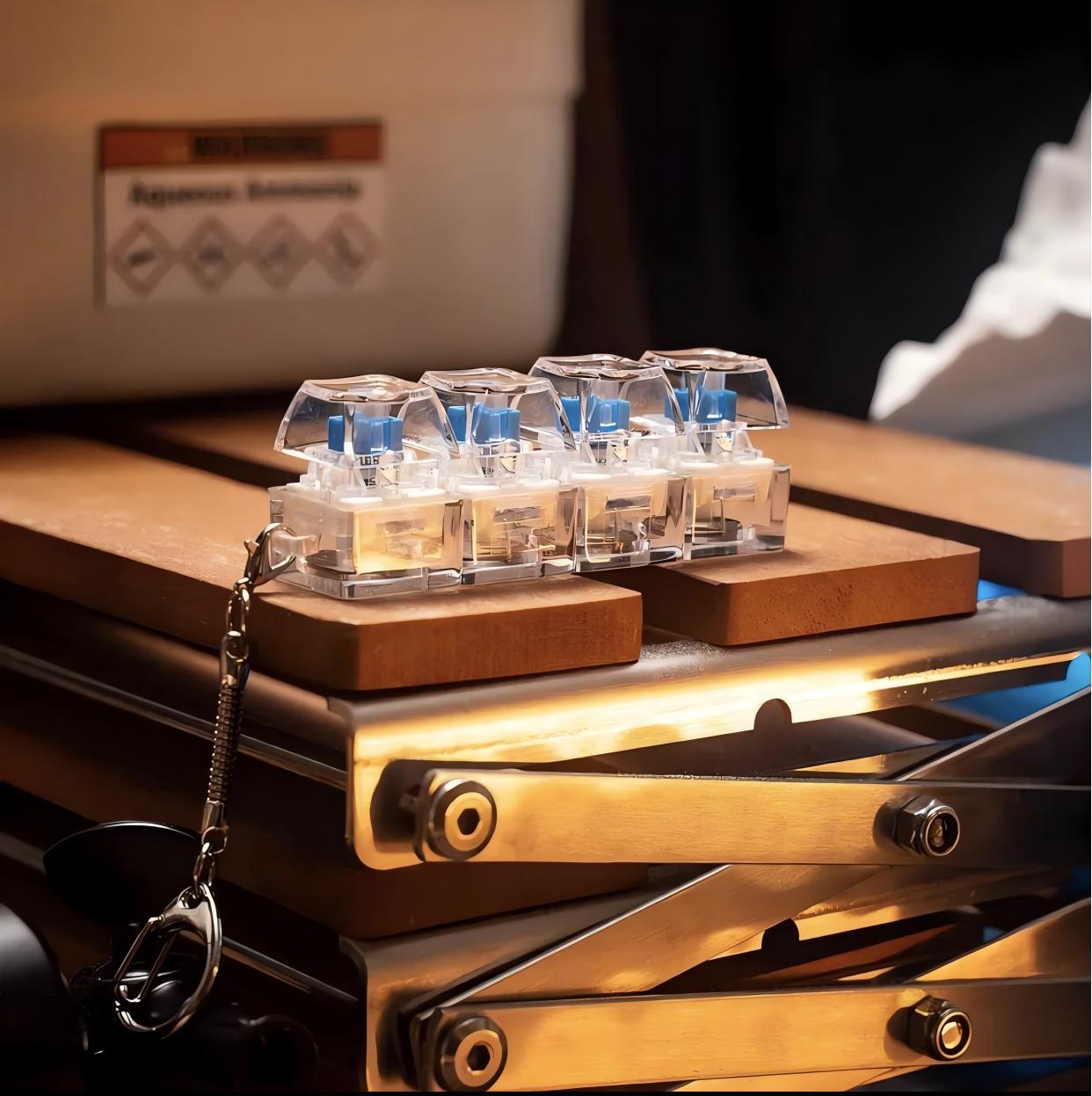 Fidget keys